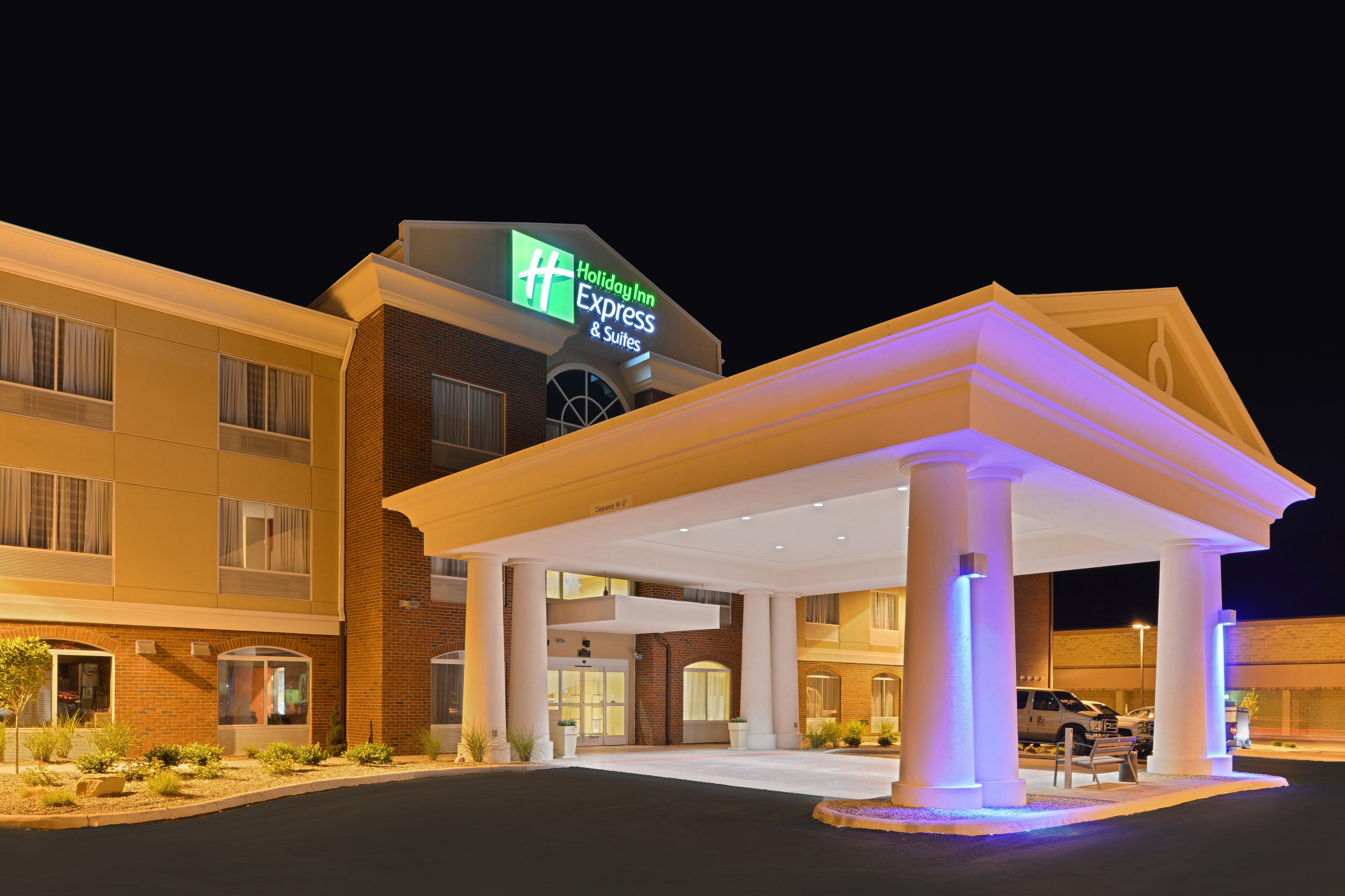 Holiday Inn Express & Suites Ironton, An Ihg Hotel Exterior photo